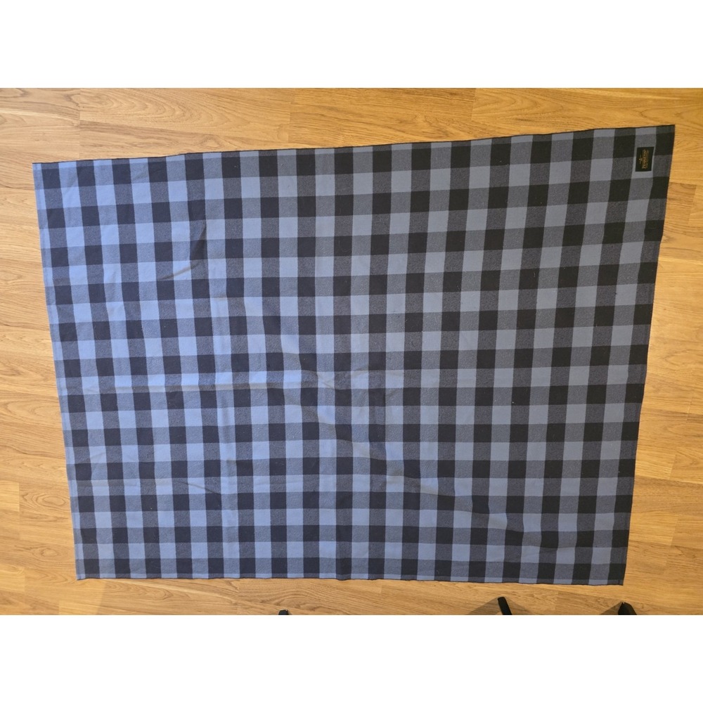 Pendleton Blue & Navy Buffalo Plaid Throw Blanket 52" X 70" 100% Polyester Cozy - Picture 4 of 5
